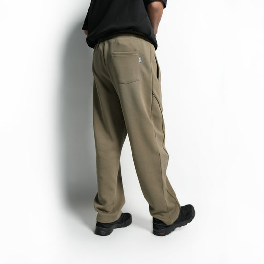 High Cultured Sonic Straight Sweatpants - 155