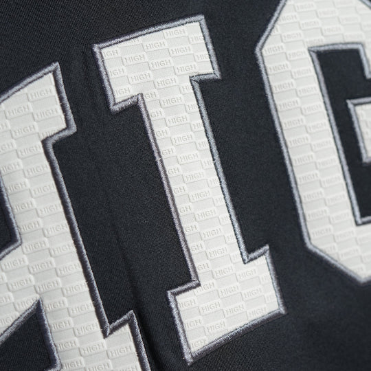 Classic High Arch Monogram Tee - 1121