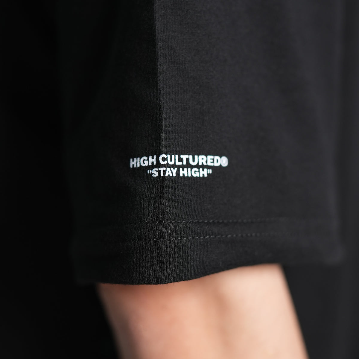 Embroidered Chest Logo Tee - 928